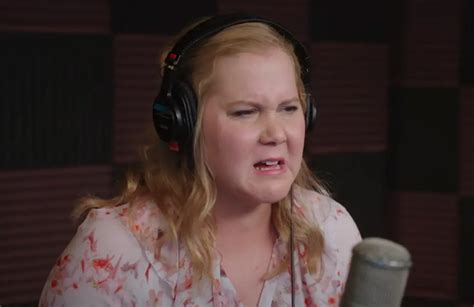 Watch the Trailer for 'Inside Amy Schumer' Season Five.